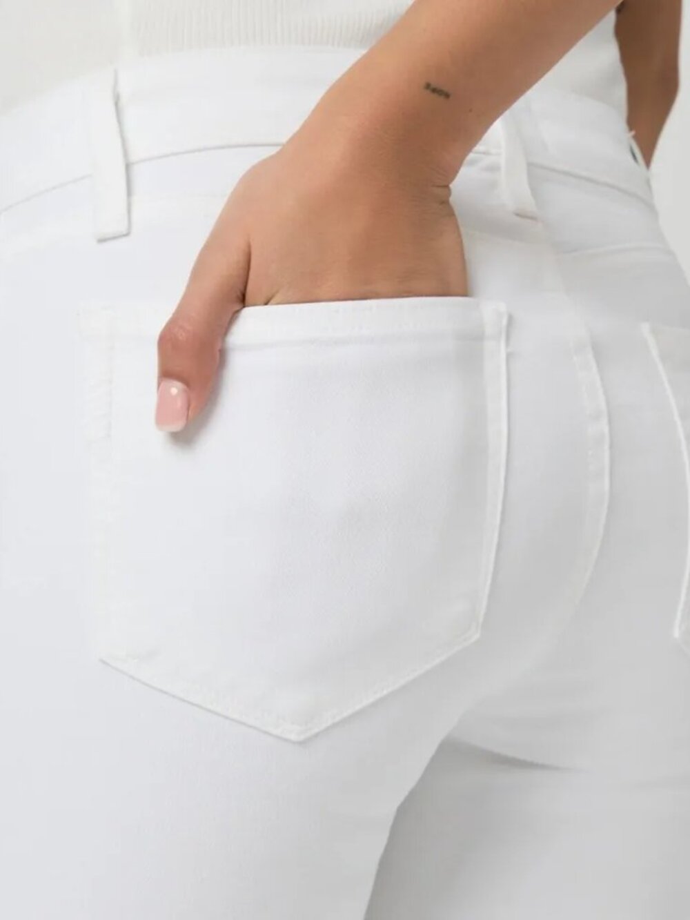 Flawless Paige Crisp White Verdugo Ankle Skinny Jean Size 28 - Picture 2 of 7